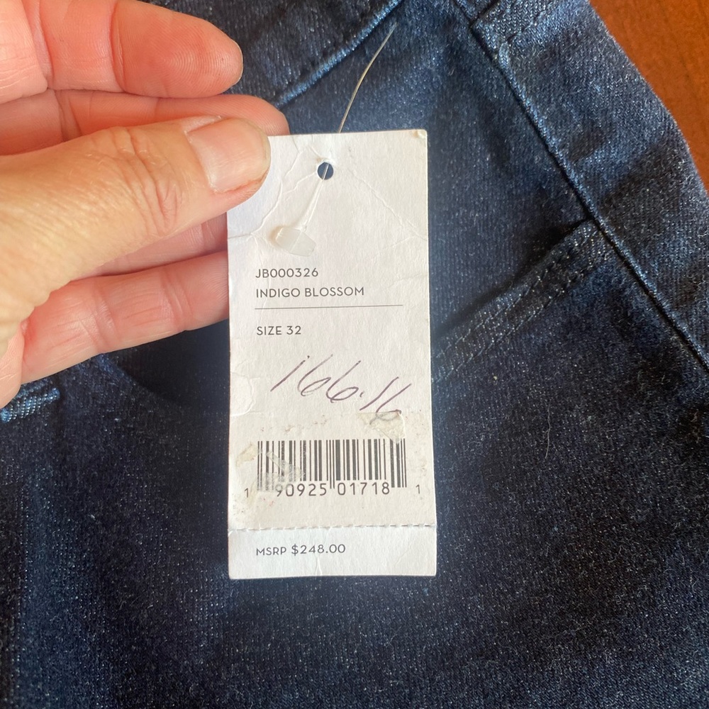 J Brand Super Skinny Mid-Rise Jeans - Picture 13 of 13